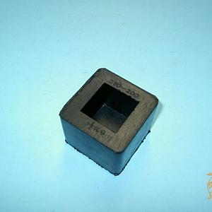 Mokerdop 2kg. 47x47mm.