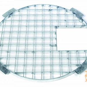 Stalen roosters ø 104 cm.