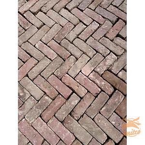 Antieke Bestrating 7-Duimers "Dikformaat ca. 7 x 20 Gebakken (68 p/m2.)