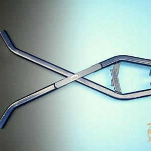 Gereedschap diversen bestaat uit uiteenlopende hulpmiddelen voor tuin- en bouwprojecten. Deze producten ondersteunen bij dagelijkse werkzaamheden en onderhoud. Ze vormen een praktische aanvulling op het basisgereedschap. Door de juiste hulpmiddelen te gebruiken werk je efficiënter en veiliger. Gereedschap diversen is geschikt voor zowel particulier als professioneel gebruik. Ze dragen bij aan comfort en gebruiksgemak. Dit maakt deze categorie breed inzetbaar.
