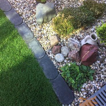 Graskantsteen 22X12X4,5 Antraciet