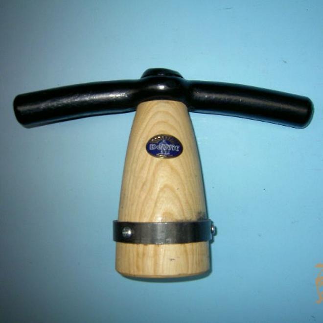 Tegelklopper Met Houten Klos