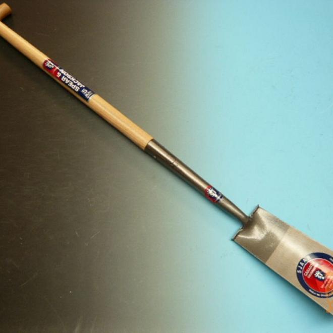 Spear & Jackson Kabelspade Met Opstap Met Steel
