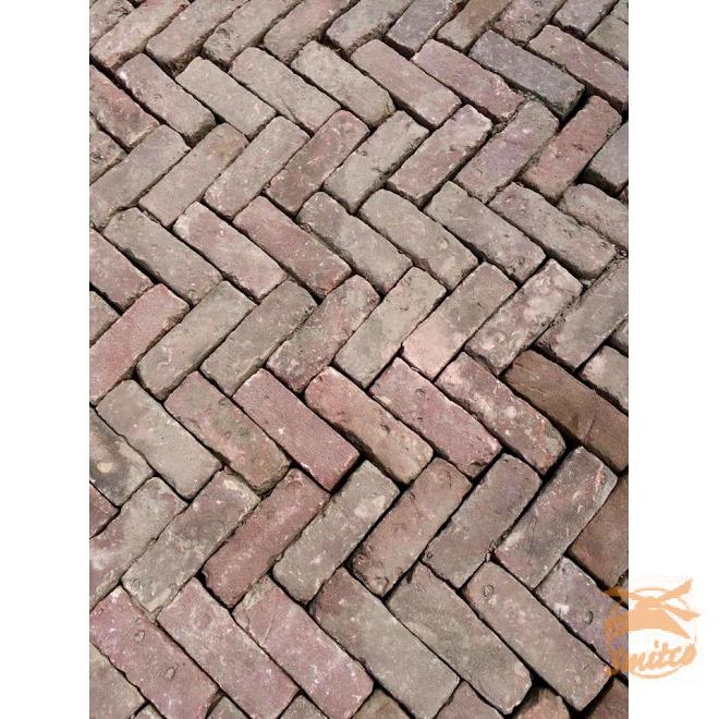 Antieke Bestrating 7-Duimers "Dikformaat ca. 7 x 20 Gebakken (68 p/m2.)