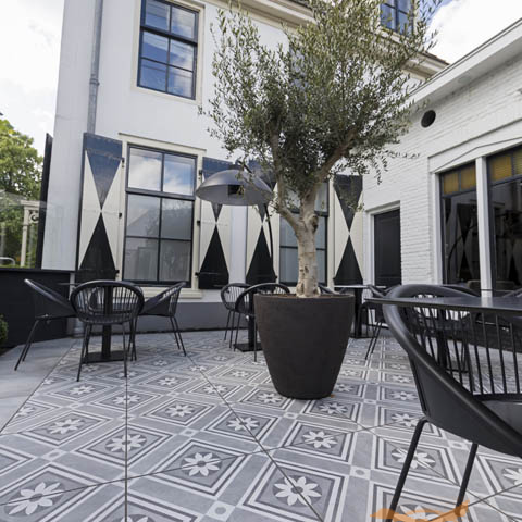 GeoCeramica Concreet Flower Decorate