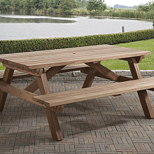Picknicktafel Hardhout 160x 180 cm. Dikte 40 mm.